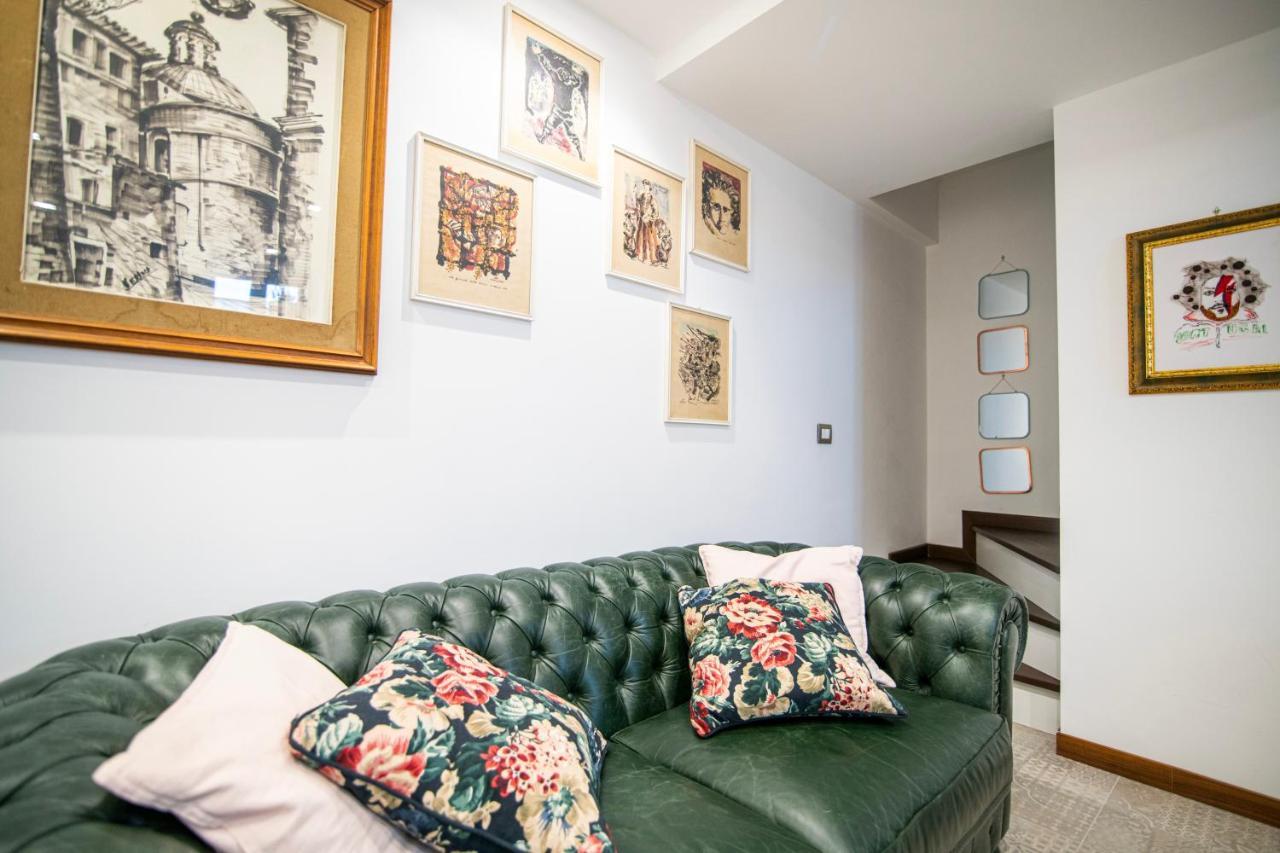 Redmood Guesthouse บาร์เลตตา ภายนอก รูปภาพ