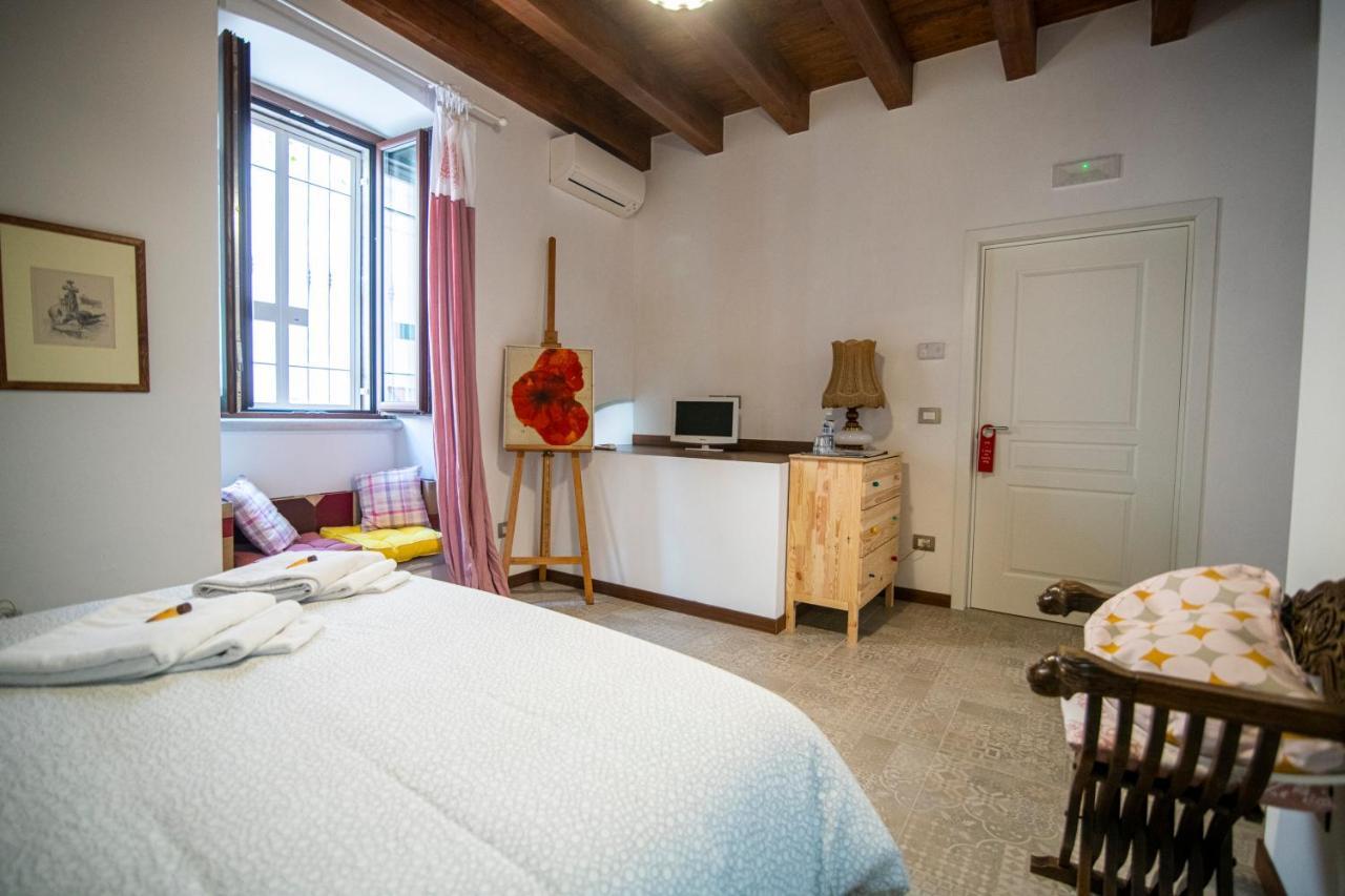 Redmood Guesthouse บาร์เลตตา ภายนอก รูปภาพ